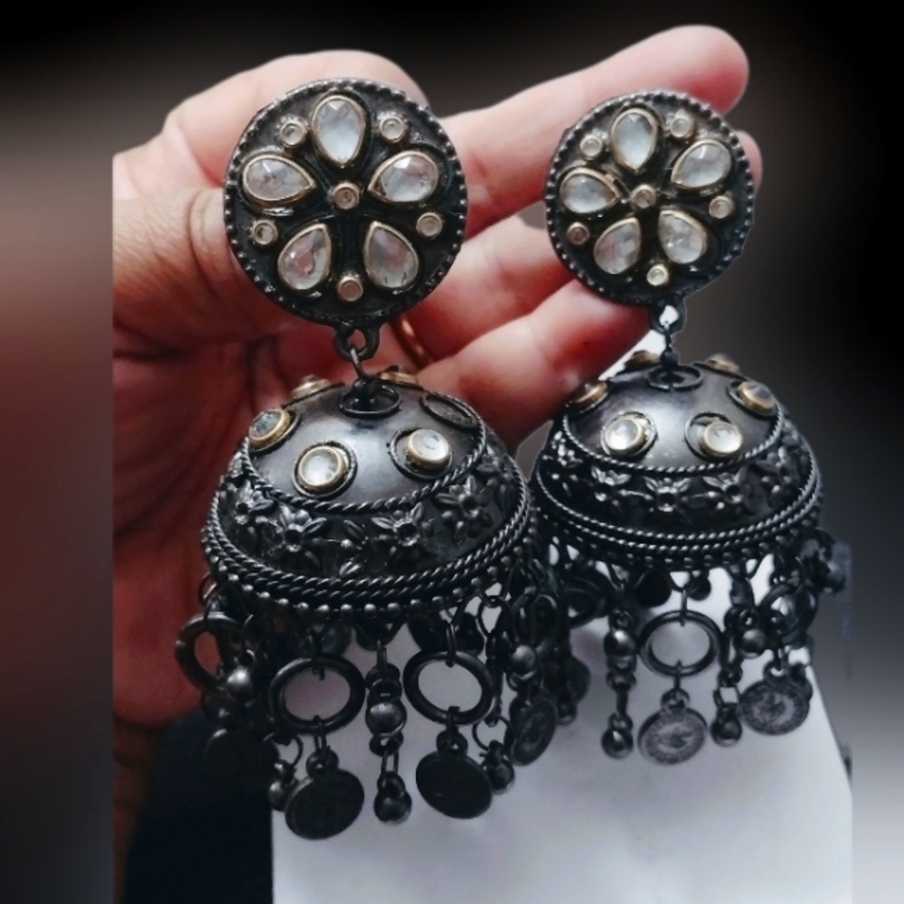 Earring